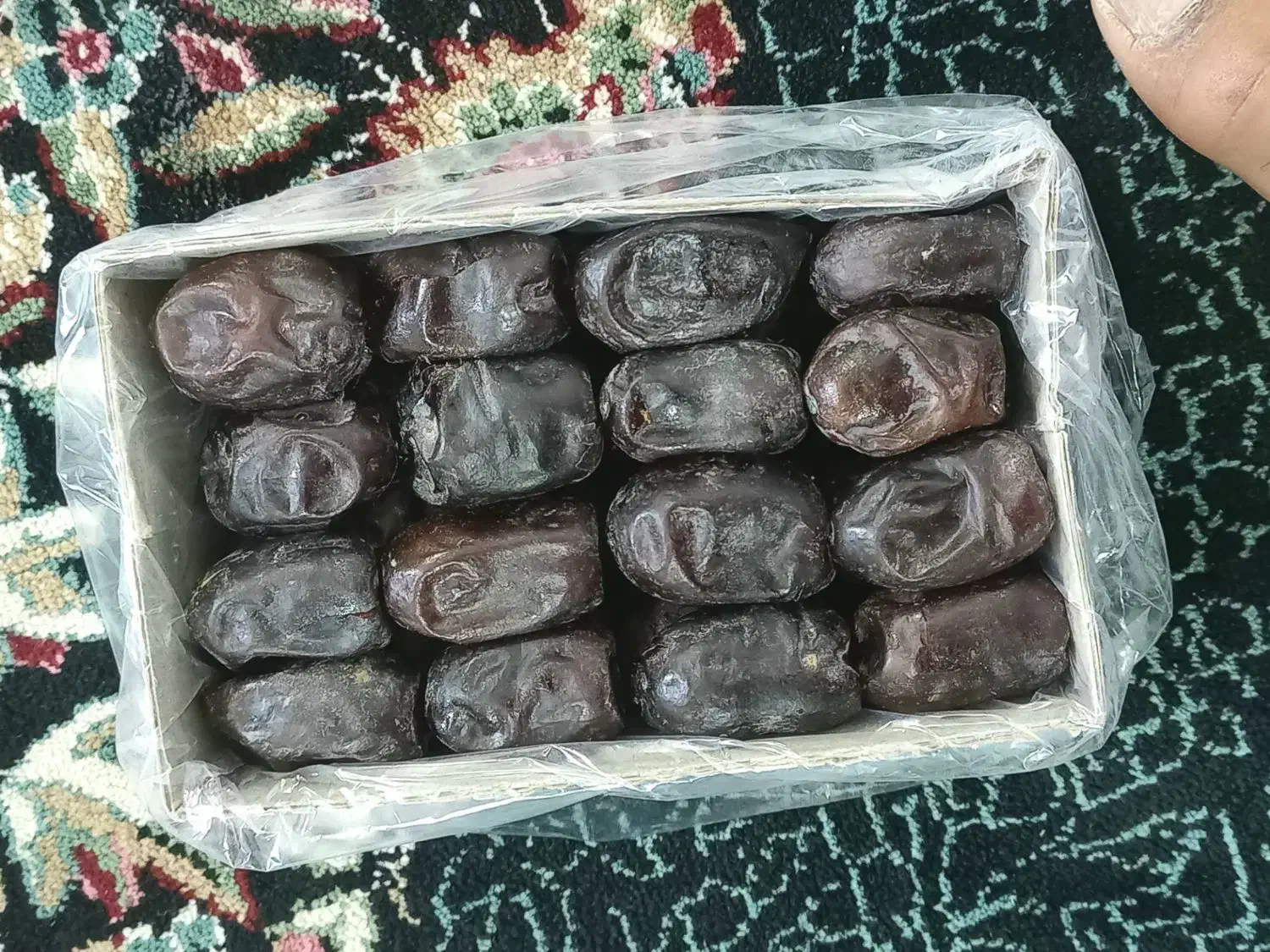 خرما|خوردنی و آشامیدنی|نگین کویر, |دیوار