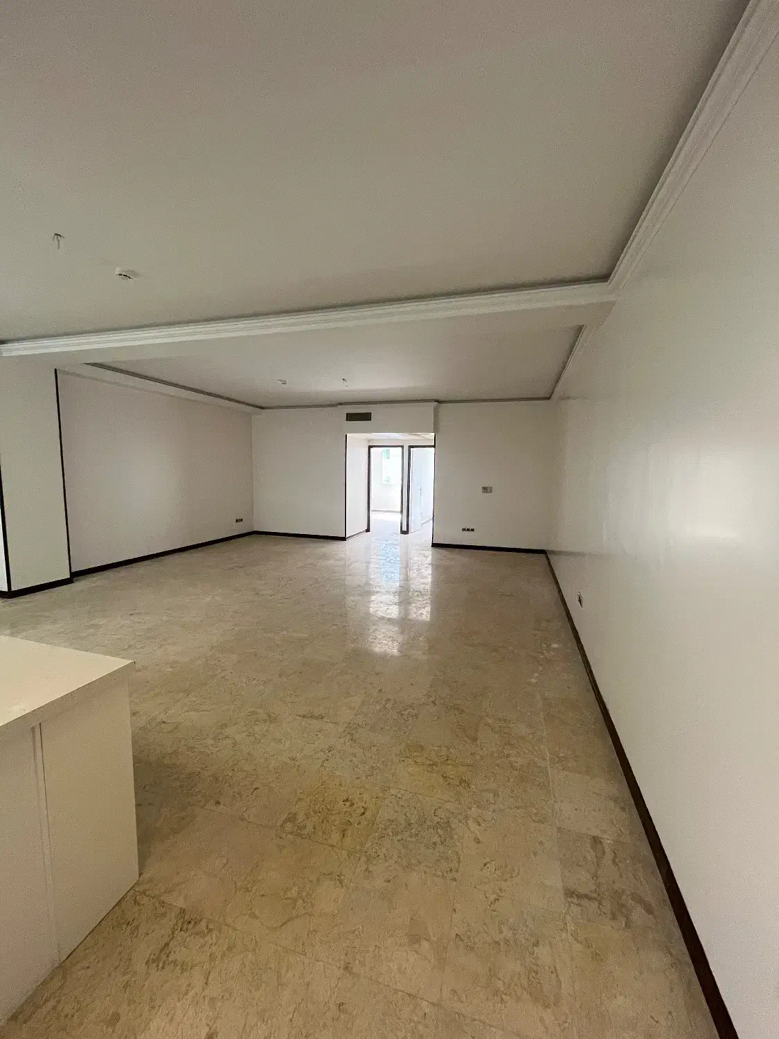 آ‌پارتمان ۱۲۰ متری ۲ خواب/فول امکانات