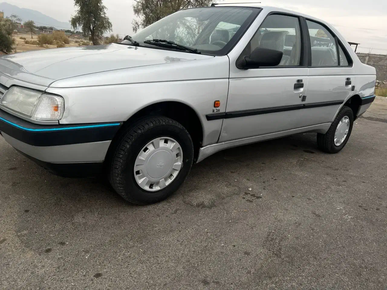 پژو405مدل 98صفر 79تاکار|خودرو سواری و وانت|کهنوج, |دیوار