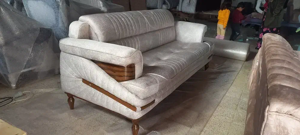 مبل راحتی تولیدی آسایش|مبلمان خانگی و میز عسلی|اردبیل, |دیوار