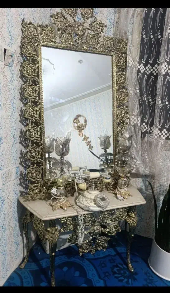 خریدوفروش آینه شمعدان چلچراغ آینه کنسول|آینه|مشهد, سجاد شهر|دیوار