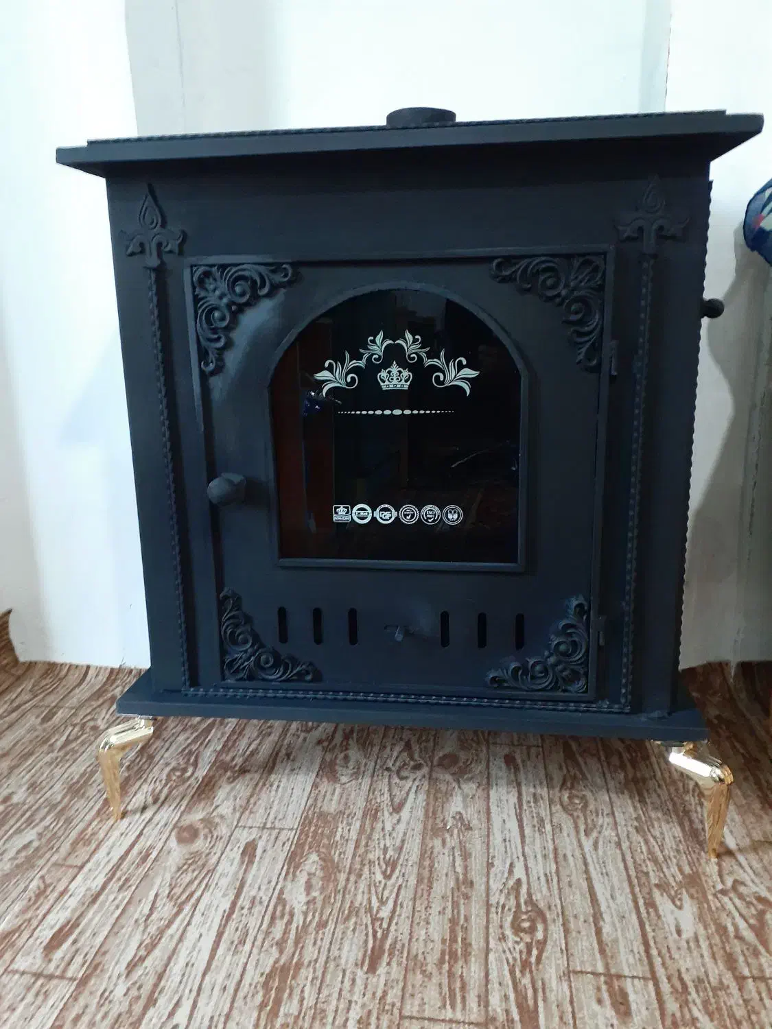 بخاری های هیزمی فردار و بدون فر با ابعاد مختلف|بخاری، هیتر، شومینه|ارومیه, |دیوار