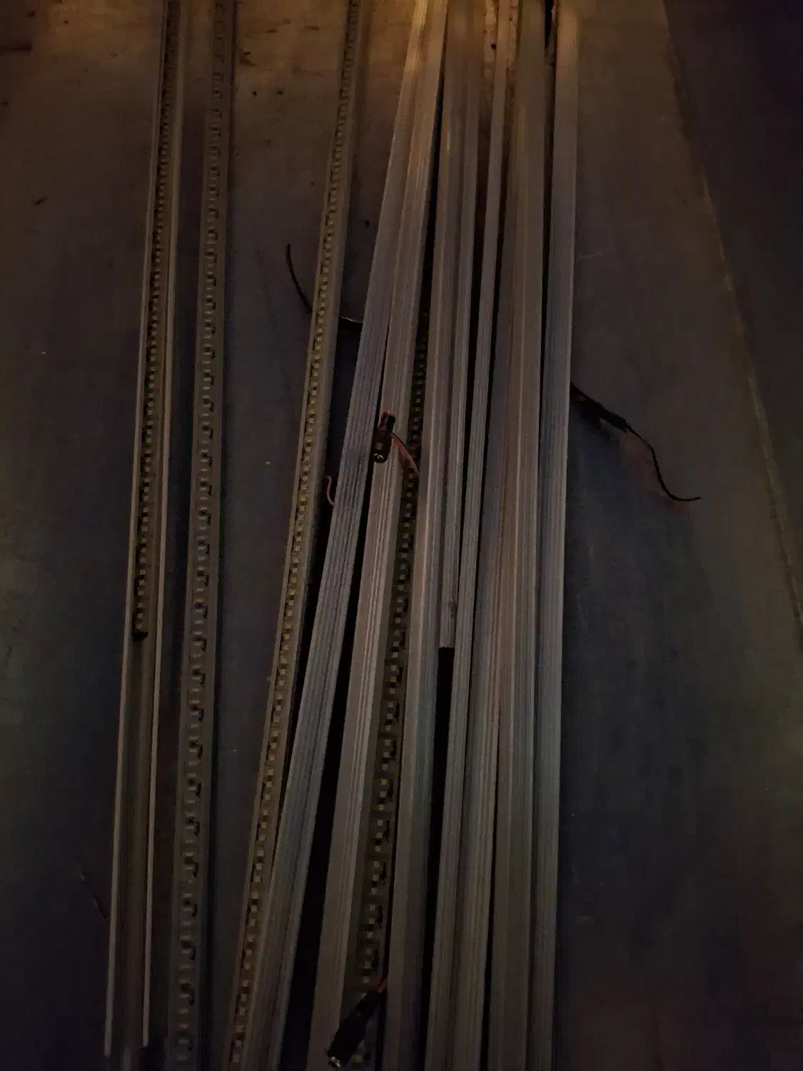 ریسه شاخه ایی|ریسه و چراغ تزئینی|اصفهان, خانه اصفهان|دیوار