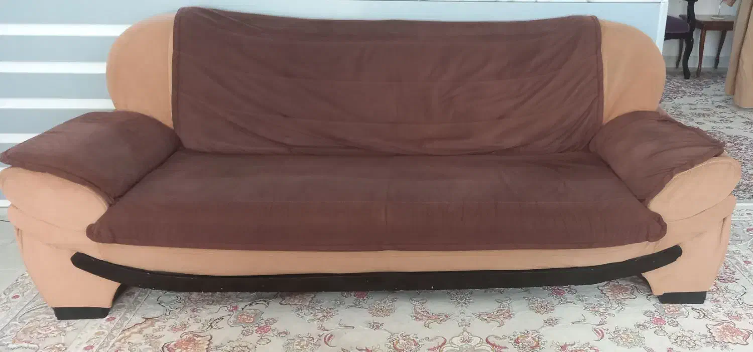 مبل ۷نفره قیمت مناسب|مبلمان خانگی و میز عسلی|پارس‌آباد, |دیوار