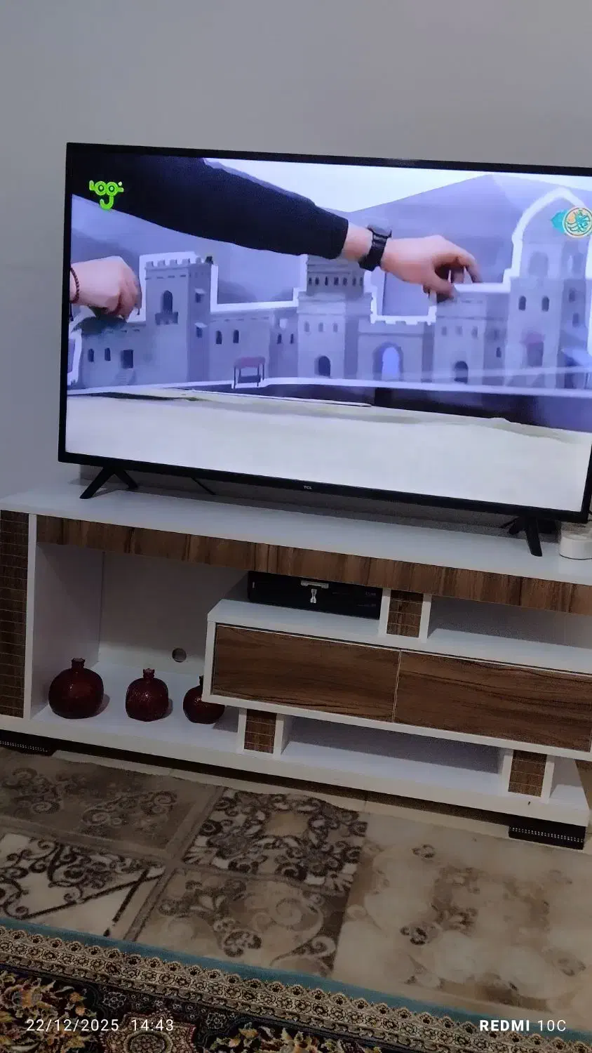 میزتی وی.درحدنو.|میز تلویزیون|رباط‌کریم, رباط‌کریم|دیوار