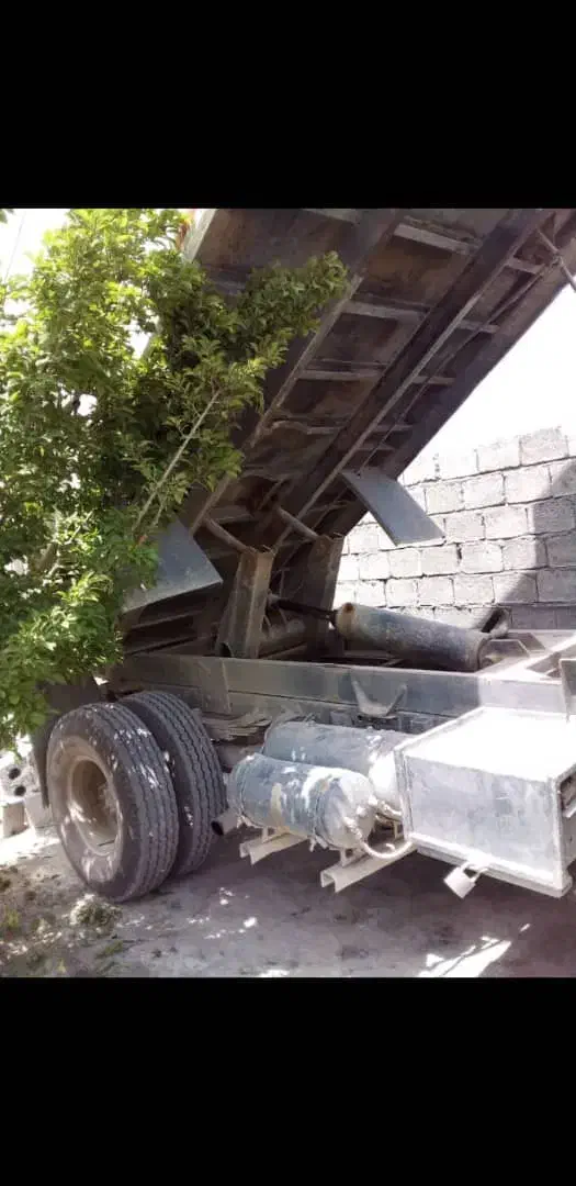 کاویان کمپرسی ۱۰۶ فروشی|خودرو سنگین|برخوار, |دیوار