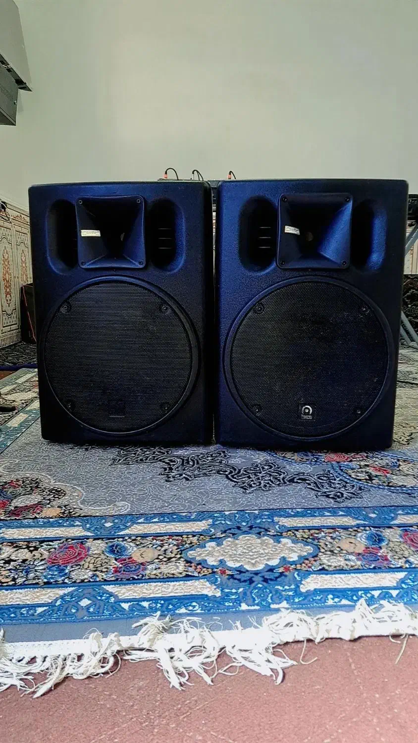 یک جفت باند آیکون درحدنو برای فروش|سیستم صوتی خانگی|رودبار (کرمان), |دیوار