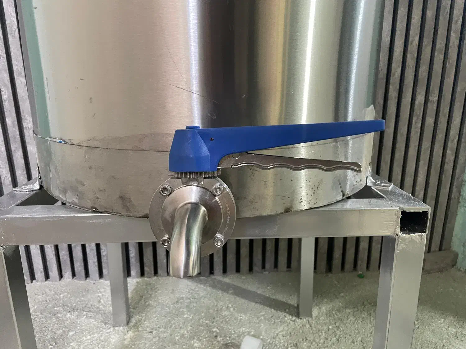 کره گیر صنعتی تمام استیل دوغ زن کره ساز مشک برقی|ماشینآلات صنعتی|کرمانشاه, |دیوار