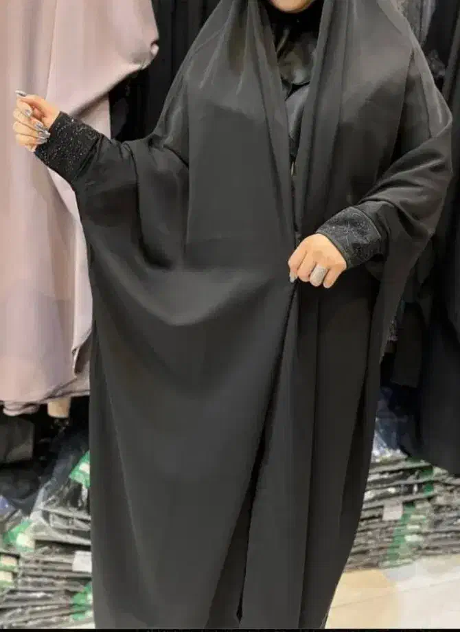 چادر دانشجویی|لباس|نظرآباد, نظرآباد|دیوار