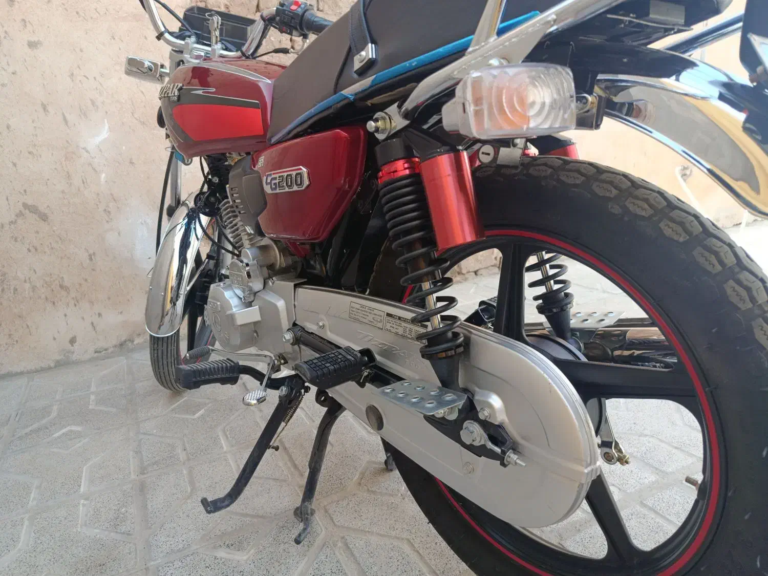 تیز پر 200 مدل 404|موتورسیکلت|پائین جام, |دیوار