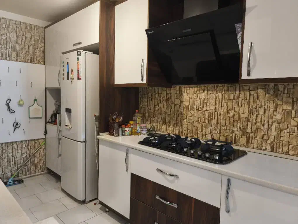 ۷۰متر دو خوابه خ نجات الهی خ سمیه