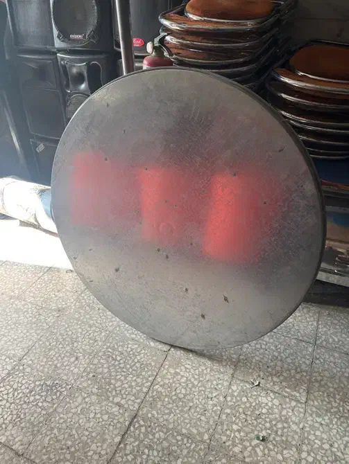 میز گزد گالوانیزه با پایه استیل ۱۲۰ (نو)|میز و صندلی غذاخوری|تهران, حکیمیه|دیوار