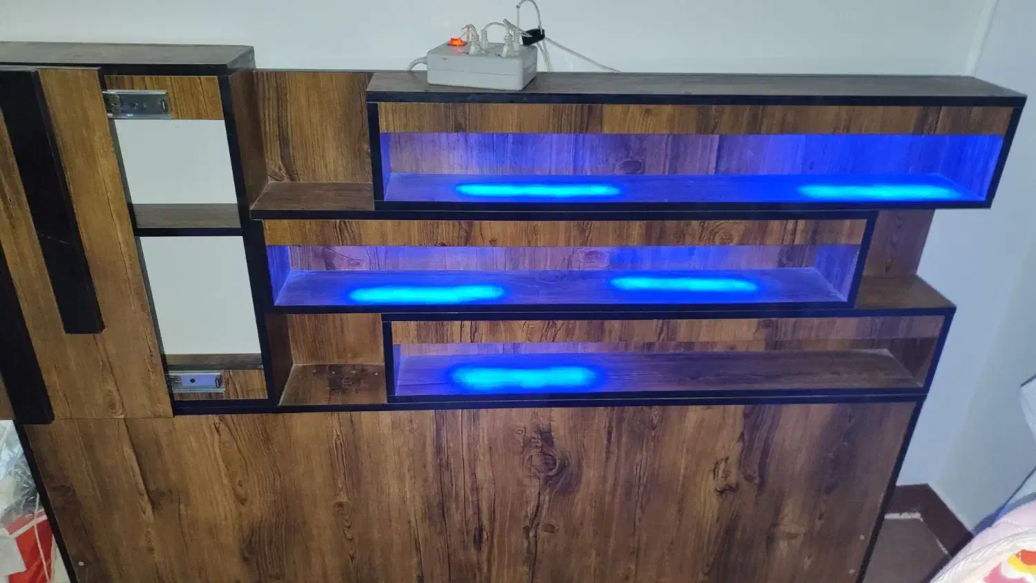 سروس خواب دونفره تمیز وشیک|تخت و سرویس خواب|دوگنبدان, |دیوار