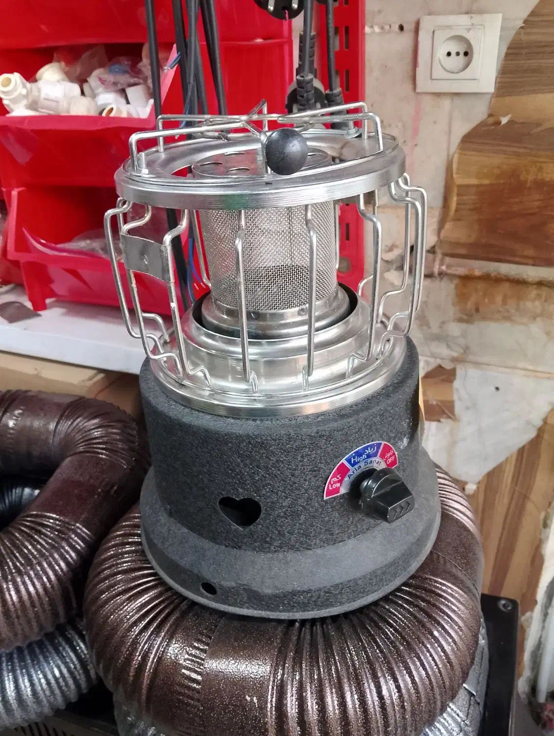 چراغ والر گاز سوز|بخاری، هیتر، شومینه|مریوان, |دیوار