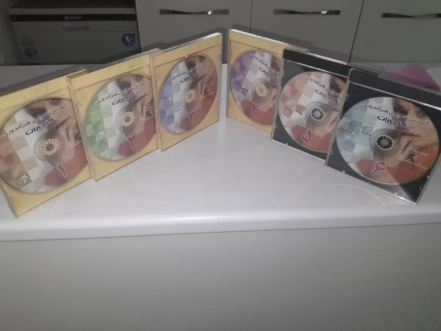 سی دی های آموزشی گلدوزی|لوازم خیاطی و بافتنی|تهران, شهرک ولیعصر جنوبی|دیوار