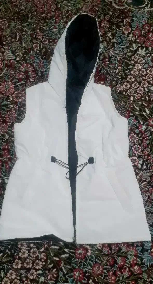 پافر|لباس|کبودرآهنگ, |دیوار