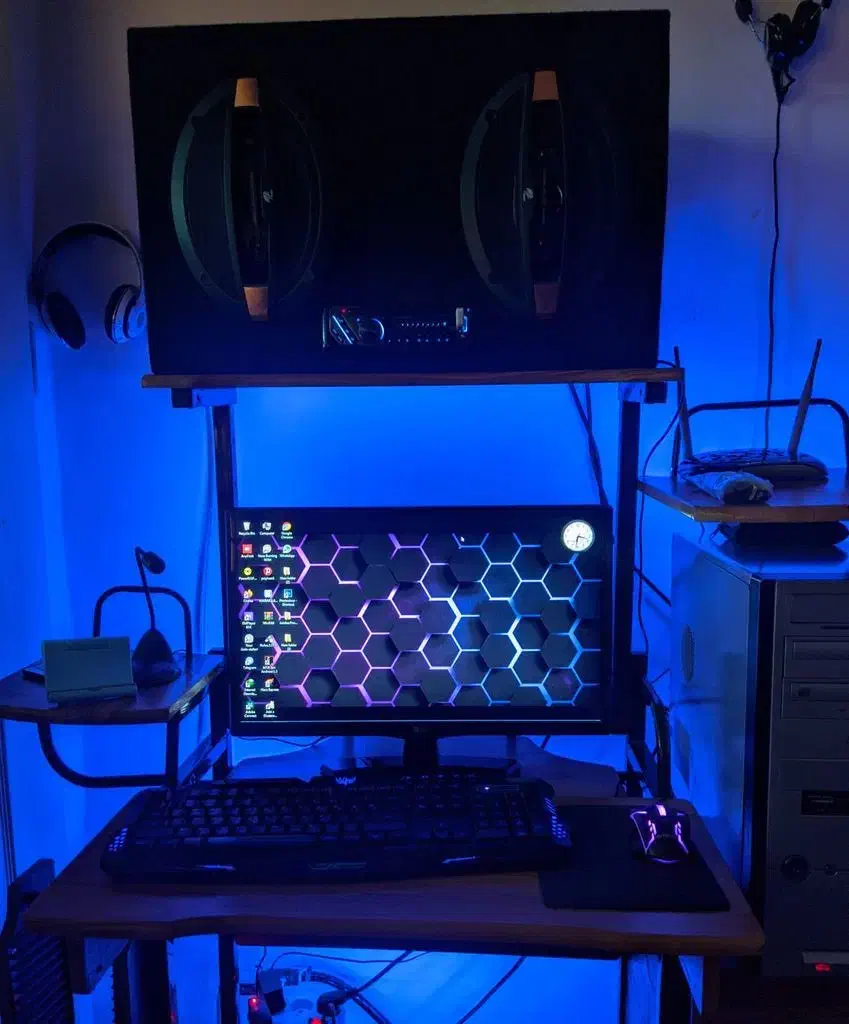 RGB رقص نور گیمینگ|ریسه و چراغ تزئینی|دزفول, |دیوار