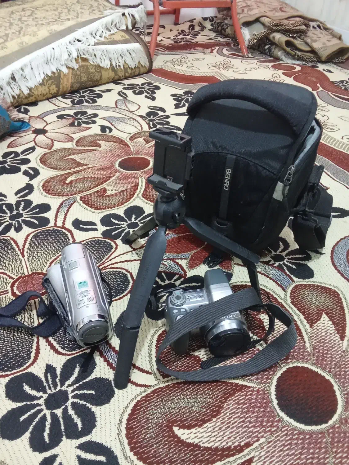 فروش دور بین عکاسی و فیلمبرداری سونیوسامسونگ|دوربین عکاسی و فیلم‌برداری|گوراب زرمیخ, |دیوار