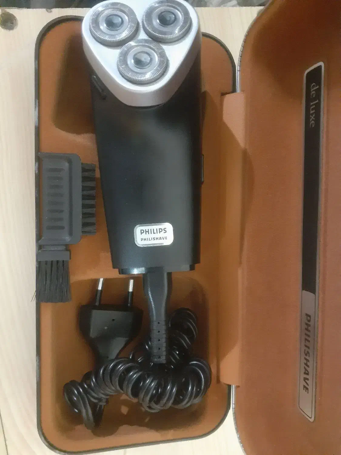 ماشین اصلاح سه تیغ اصل فیلیپس هلند|آرایشی، بهداشتی، درمانی|ابهر, |دیوار