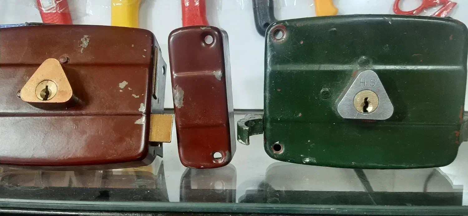 قفل حیاطی|ابزارآلات|فولادشهر, A2|دیوار