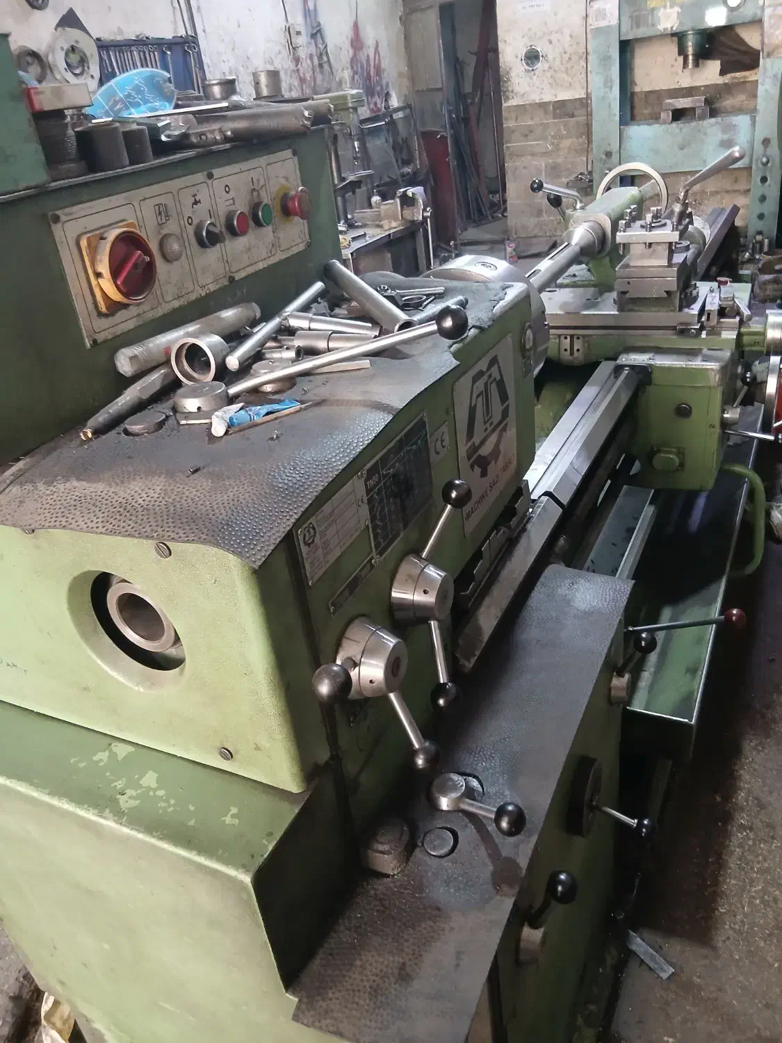 دستگاه تراش ۲متر تبریز|ماشین‌آلات صنعتی|محلات, |دیوار