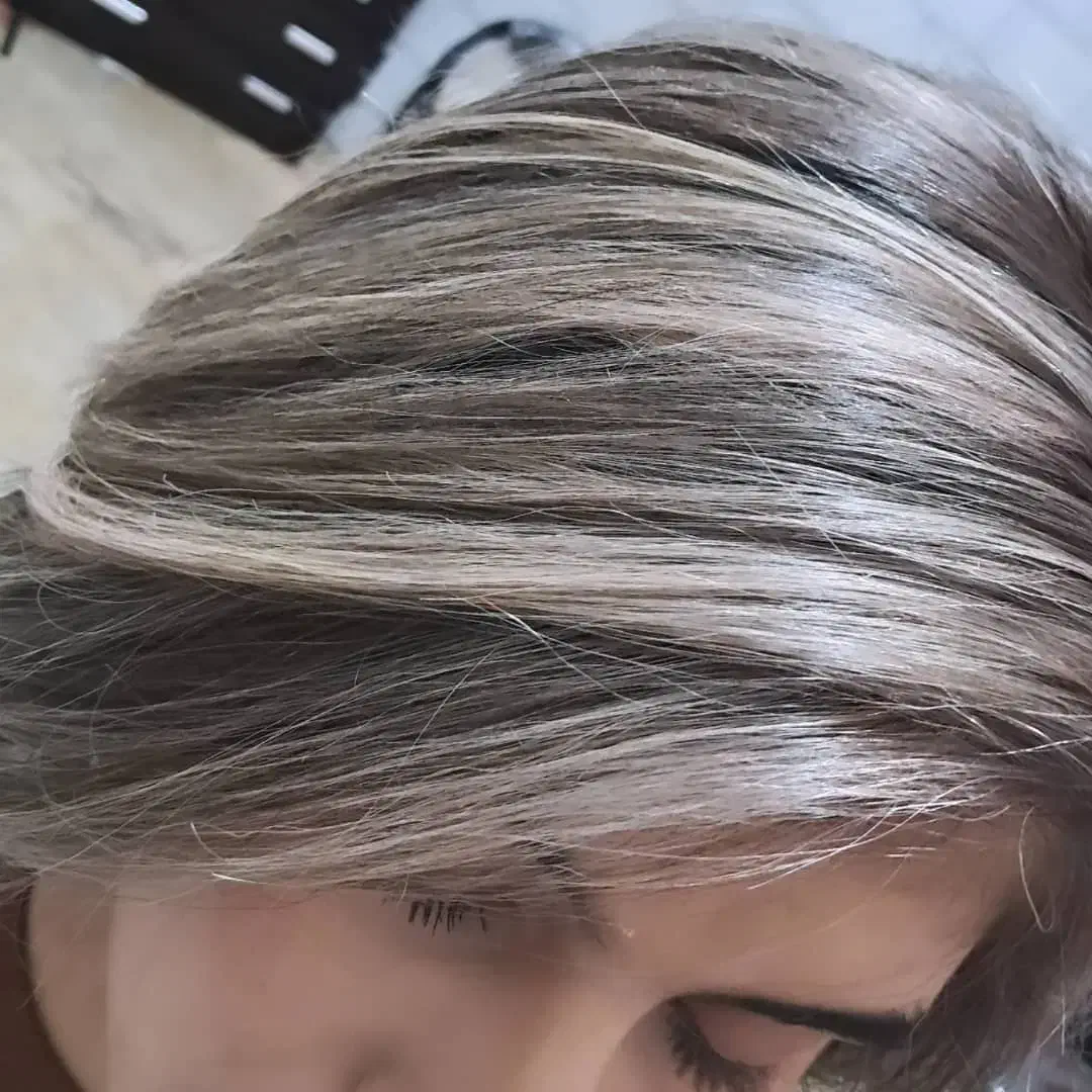 به تمام مدلهای پیش رفته رنگ مو تخصصی نیازمندیم|خدمات آرایشگری و زیبایی|شهرکرد, |دیوار