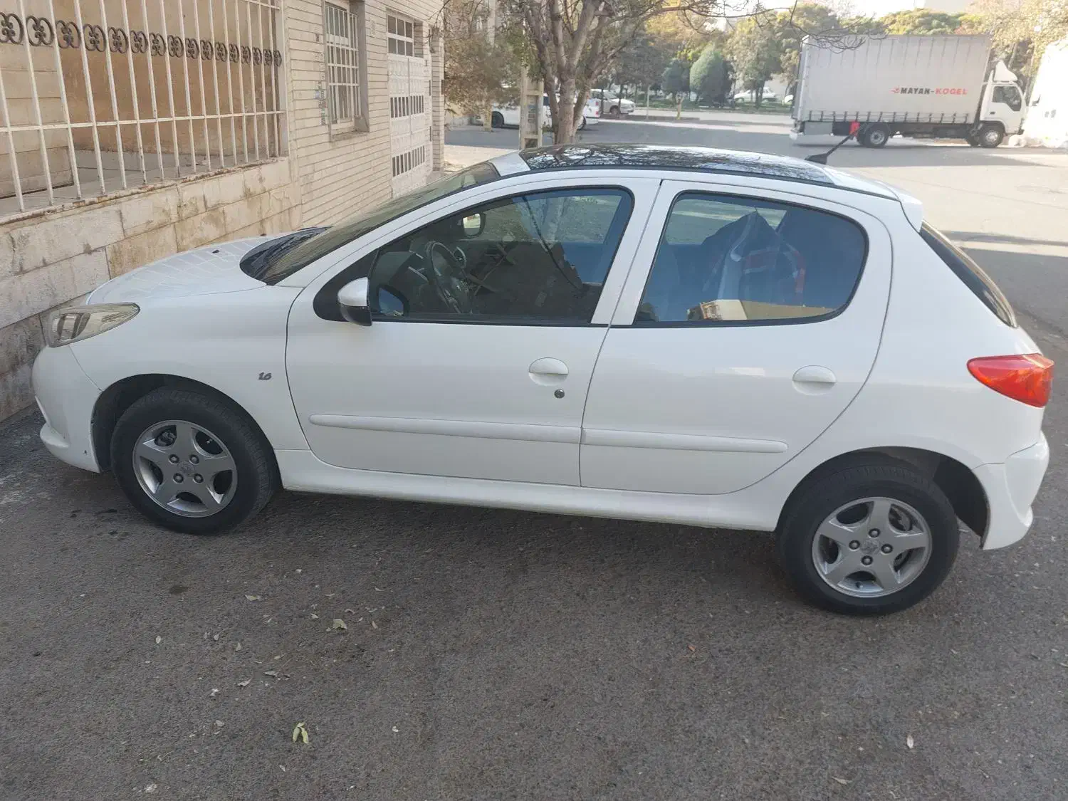 ۲۰۷ پاناروما مدل ۹۹ بیرنگ بی خط و خش|خودرو سواری و وانت|قزوین, |دیوار