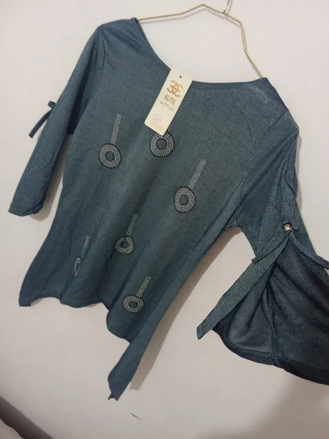 لباس نو|لباس|اردبیل, |دیوار