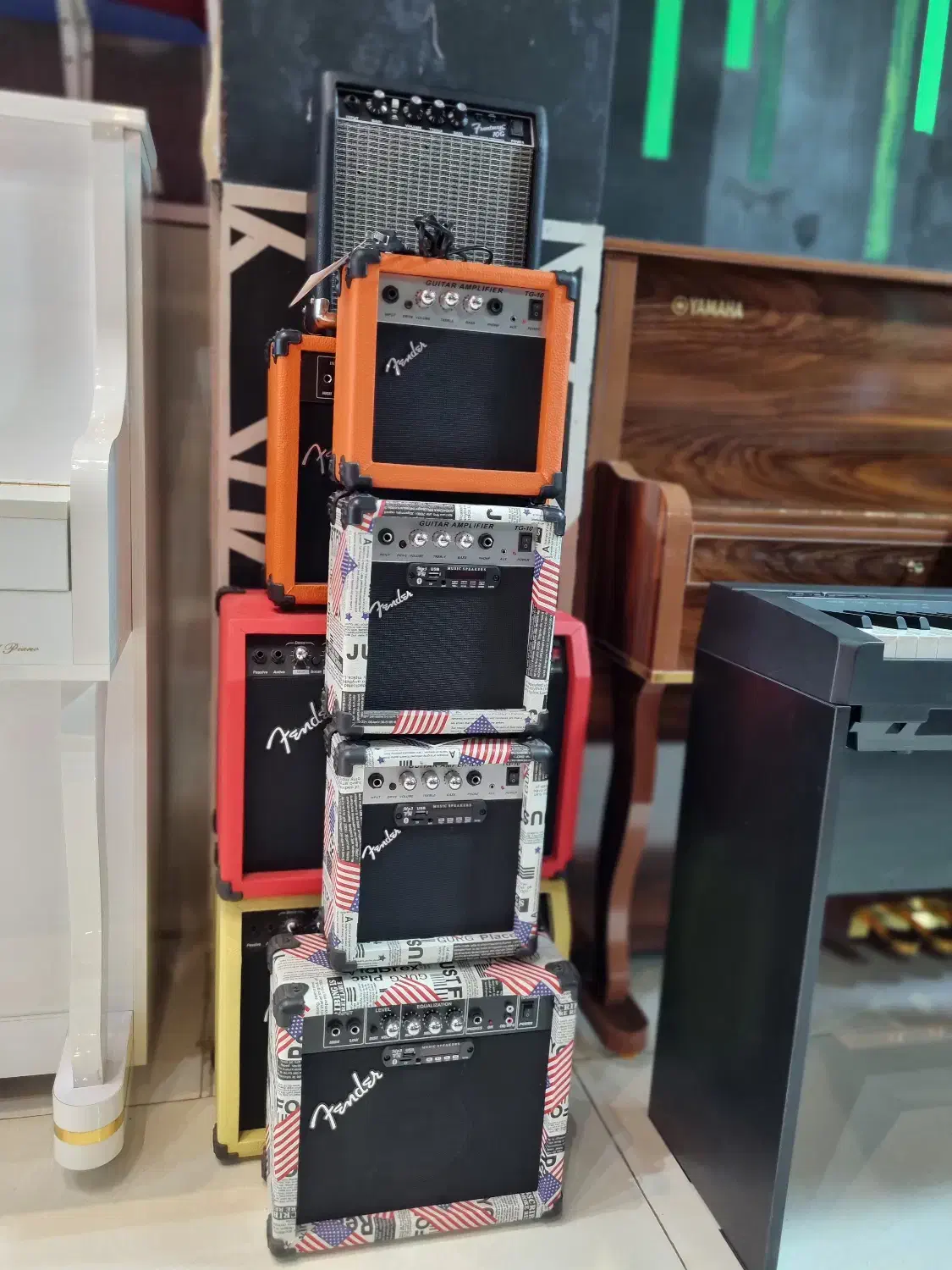 فروش انواع آمپلی فایر فندر|گیتار، بیس، امپلیفایر|اردبیل, |دیوار