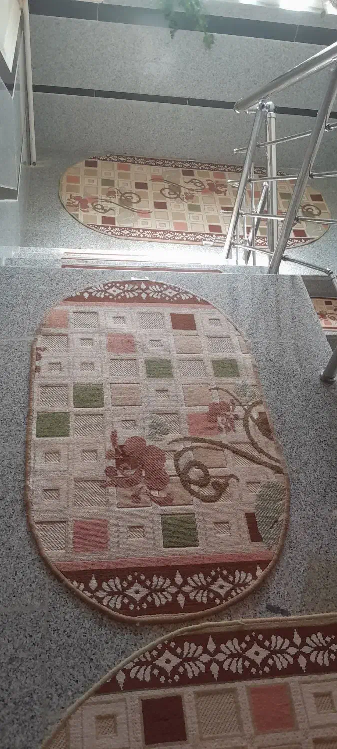 گلیم راهرو۲۵عددپله۶عدد پاگرد|گلیم، جاجیم، گبه|لالجین, |دیوار