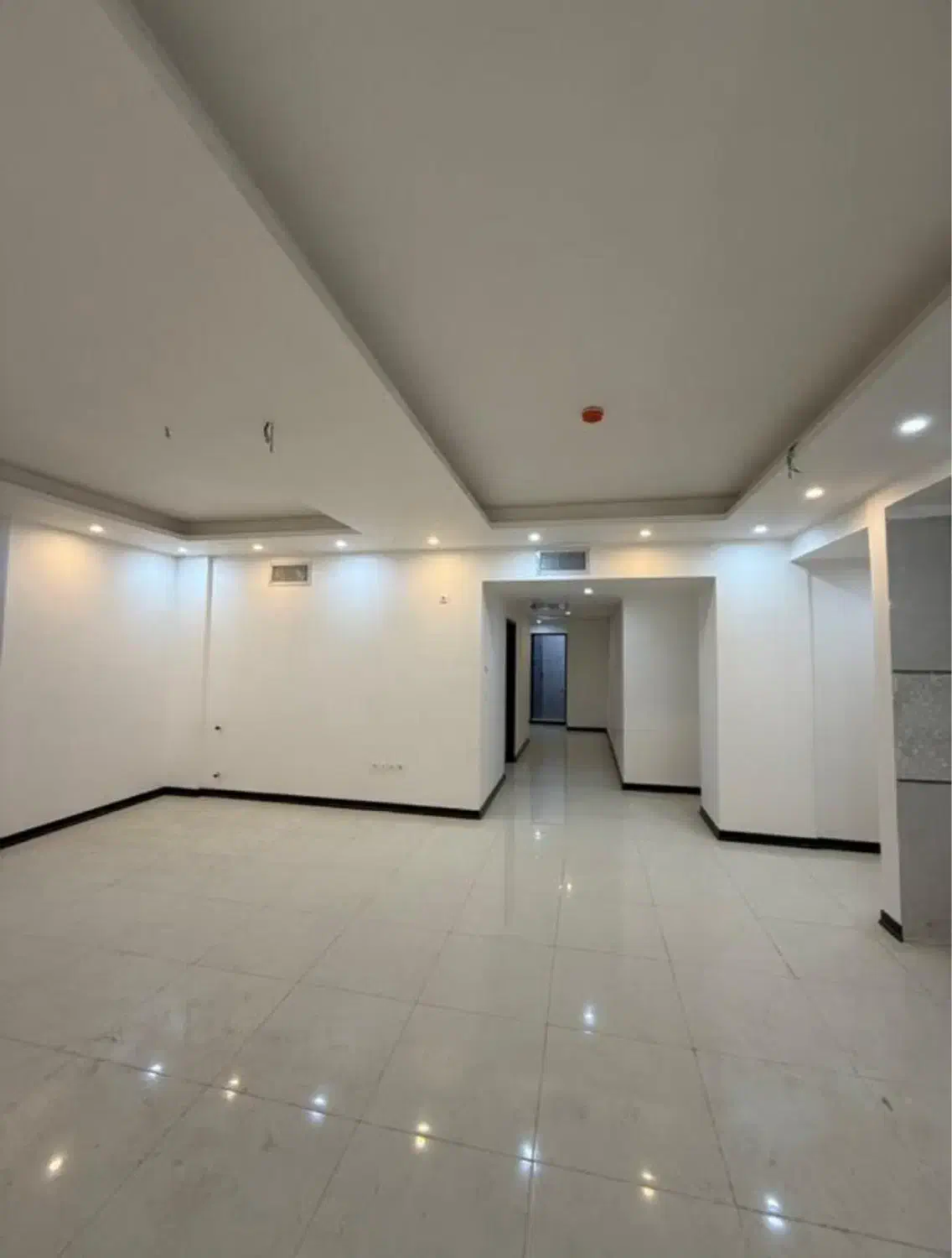 ** آپارتمان ۱۳۴ متربرج نیایش درشهرک زعفرانیه **|فروش آپارتمان|قم, الغدیر|دیوار