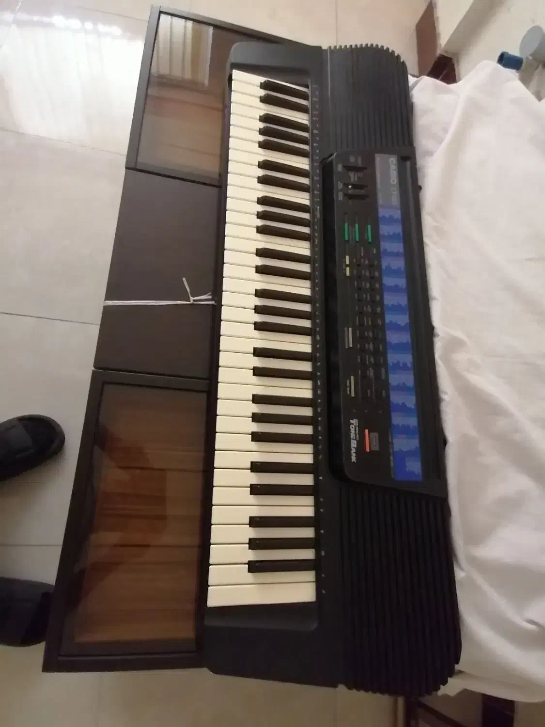 اورگ. ارگ|پیانو، کیبورد، آکاردئون|رشت, پیرسرا|دیوار