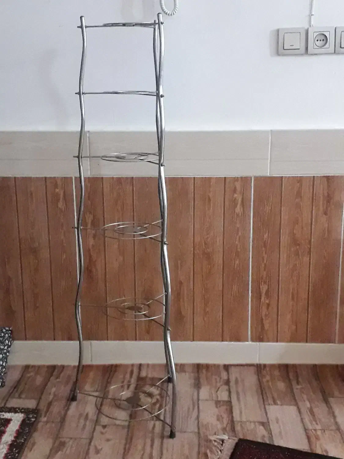 پایه قابلمه و مبل|آب‌چکان و نظم‌دهنده ظروف|تایباد, |دیوار