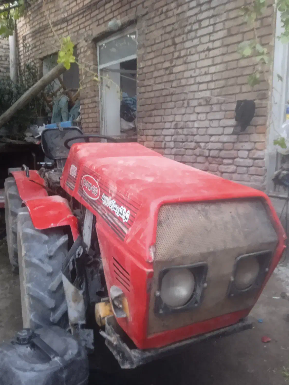 شخم زنی با تراکتور|خدمات باغبانی و درختکاری|تبریز, |دیوار