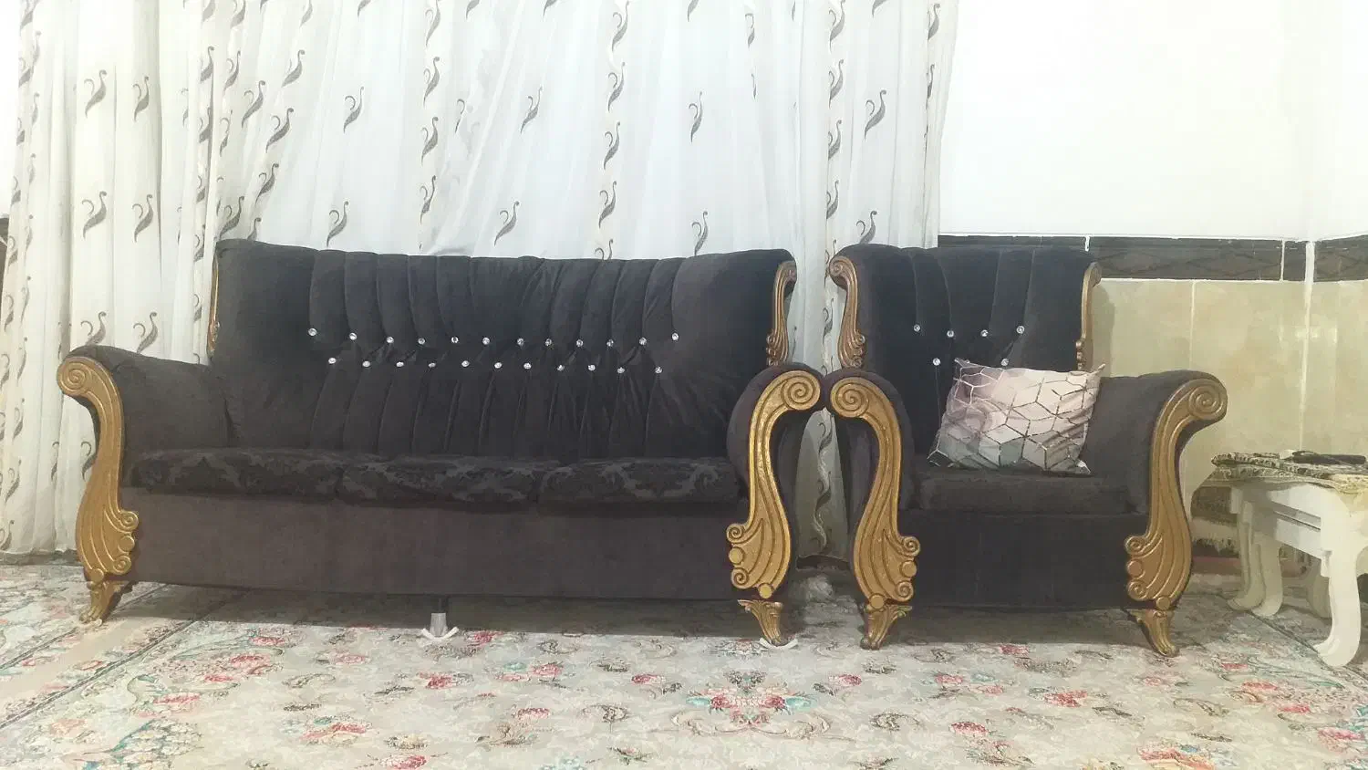 مبل|مبلمان خانگی و میز عسلی|ثلاث باباجانی, |دیوار
