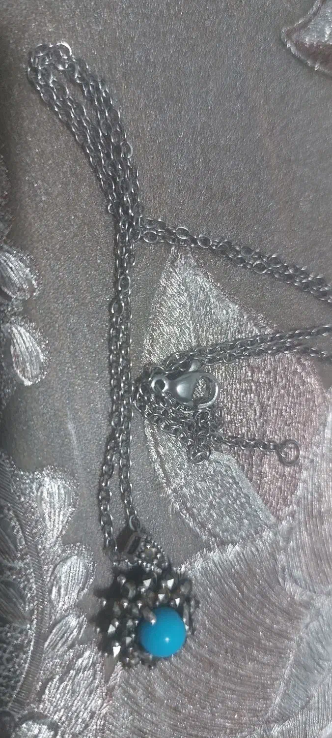 طلا گمشده|جواهرات|تهران, سبلان (لشگر)|دیوار