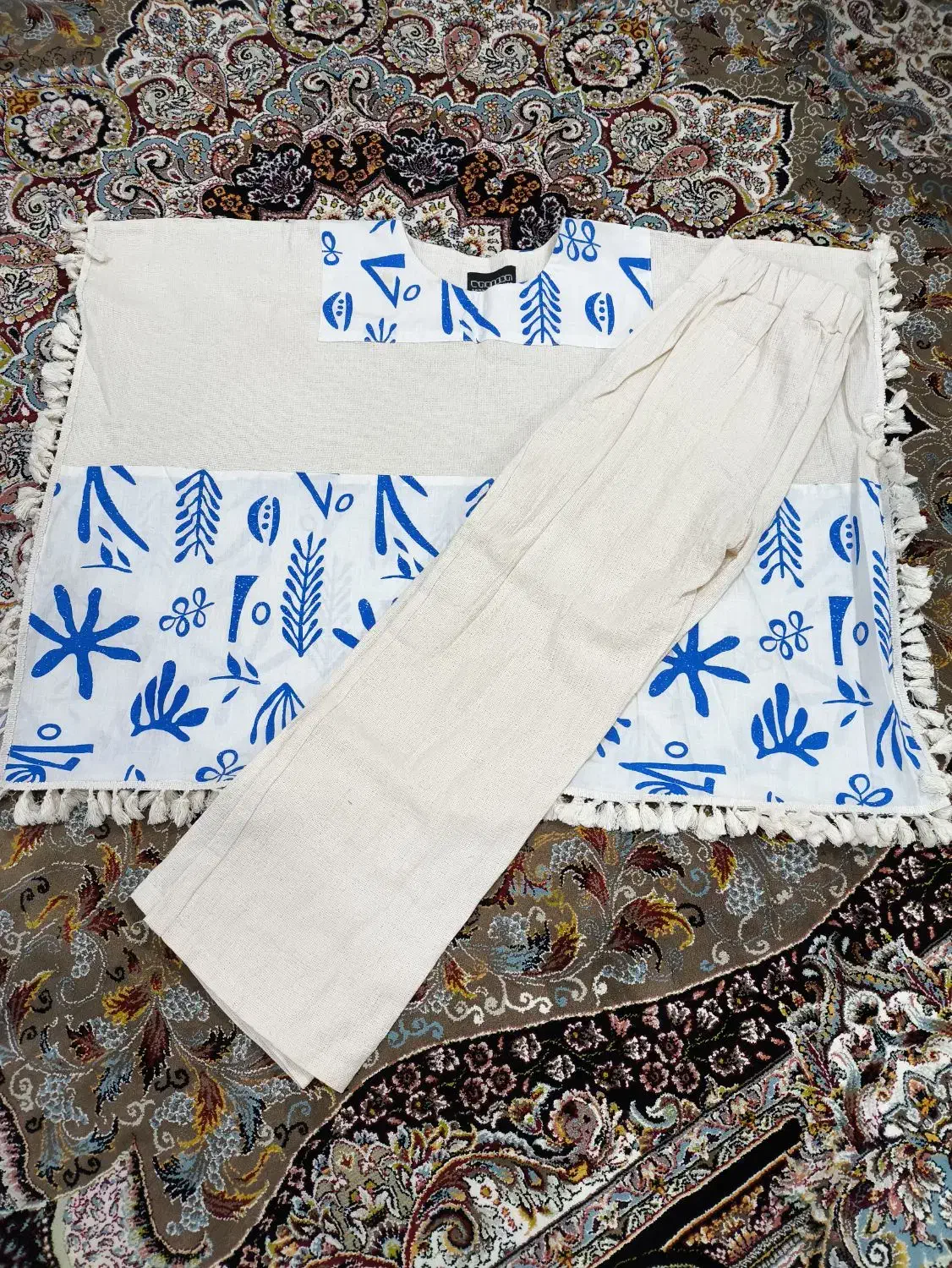 مانتووشلوال|لباس|جوانرود, |دیوار