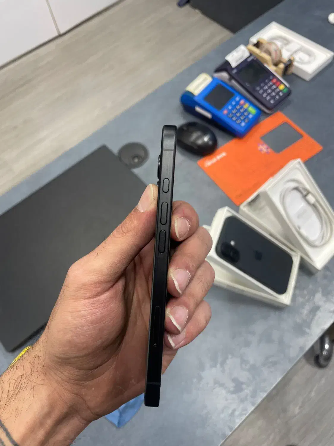 آیفون ۱۶ رنگ مشکی|موبایل|قزوین, |دیوار