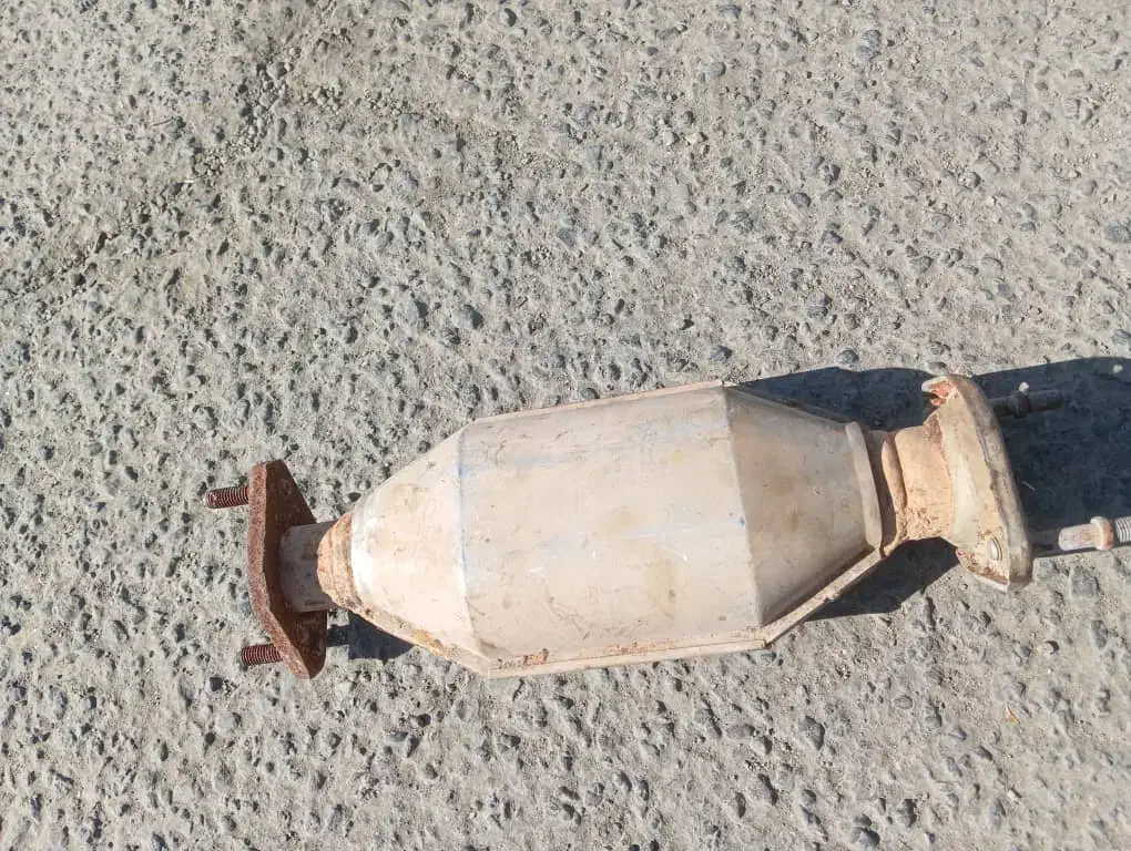 کاتالیزور پراید|قطعات یدکی و لوازم جانبی|همدان, |دیوار