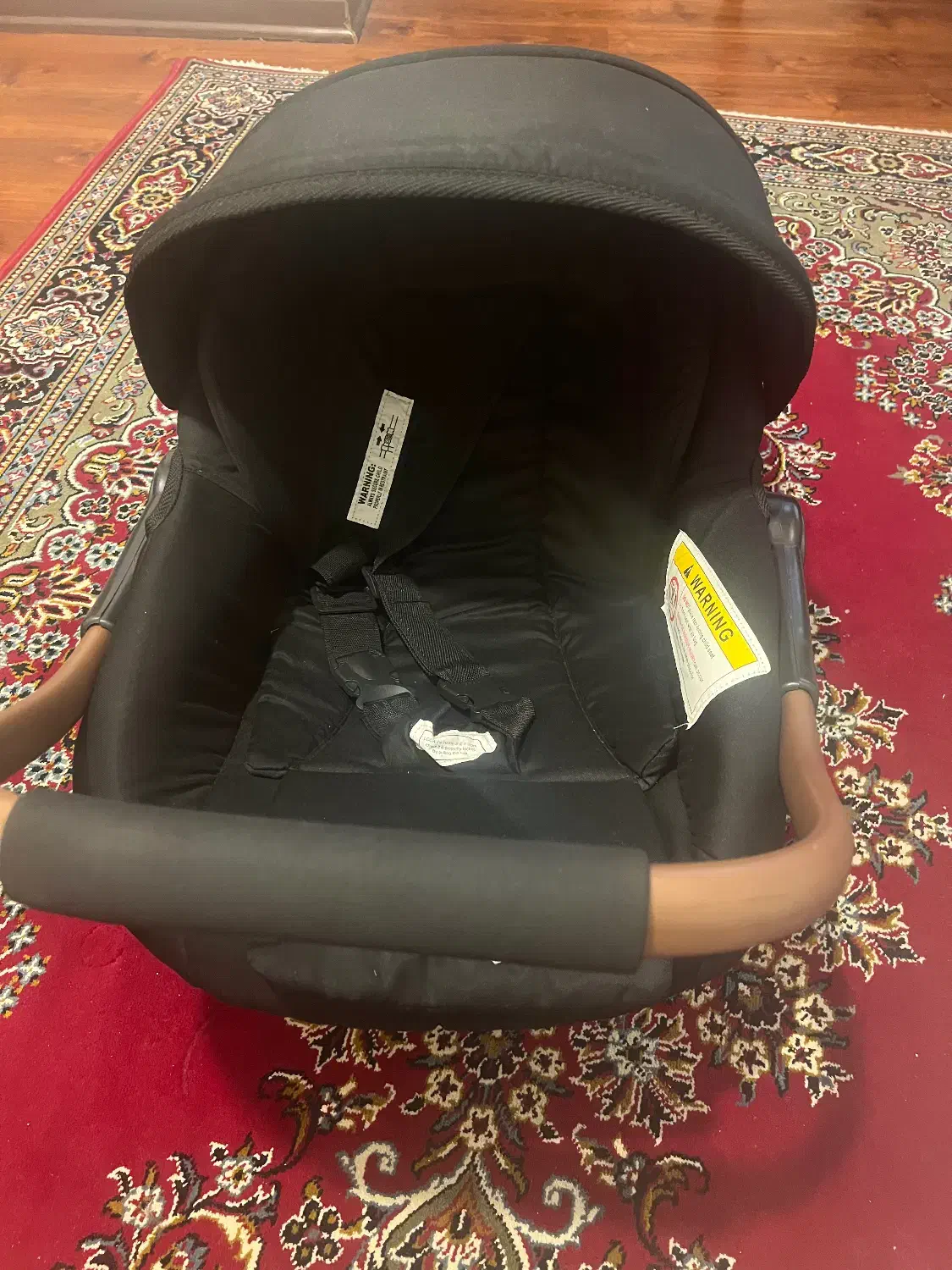 کریر نوزاد|کالسکه و لوازم جانبی|ساری, |دیوار