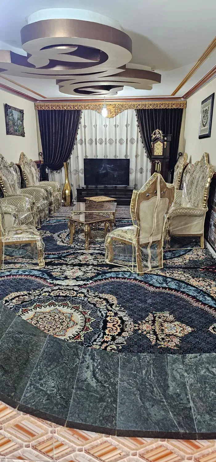 مبل سلطنتی ۹ نفره|مبلمان خانگی و میز عسلی|کهنوج, |دیوار