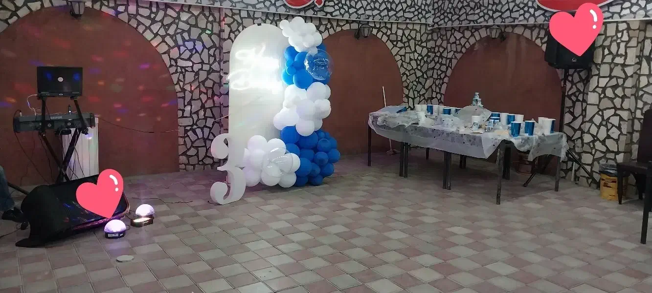 اجاره باغو سالن برای تولد وعروسی.|اجارهٔ کوتاه‌مدت ویلا و باغ|کاشان, فاز ۲ ناجی آباد|دیوار