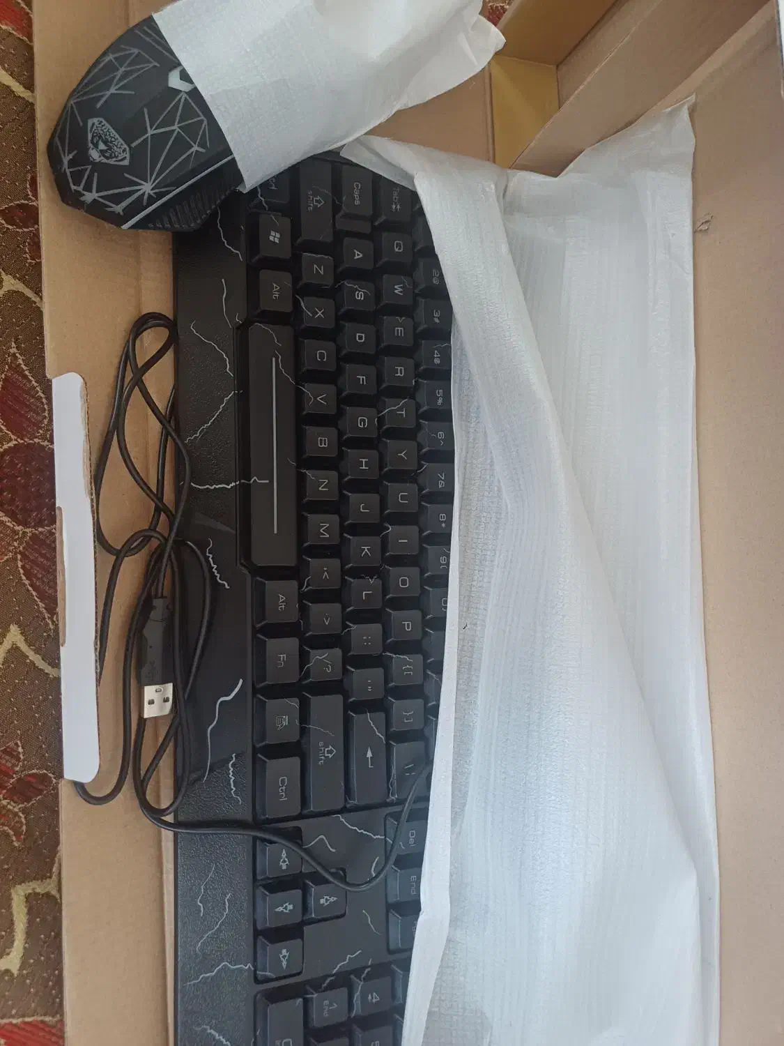 موس و کیبورد|قطعات و لوازم جانبی رایانه|شیراز, ستارخان|دیوار