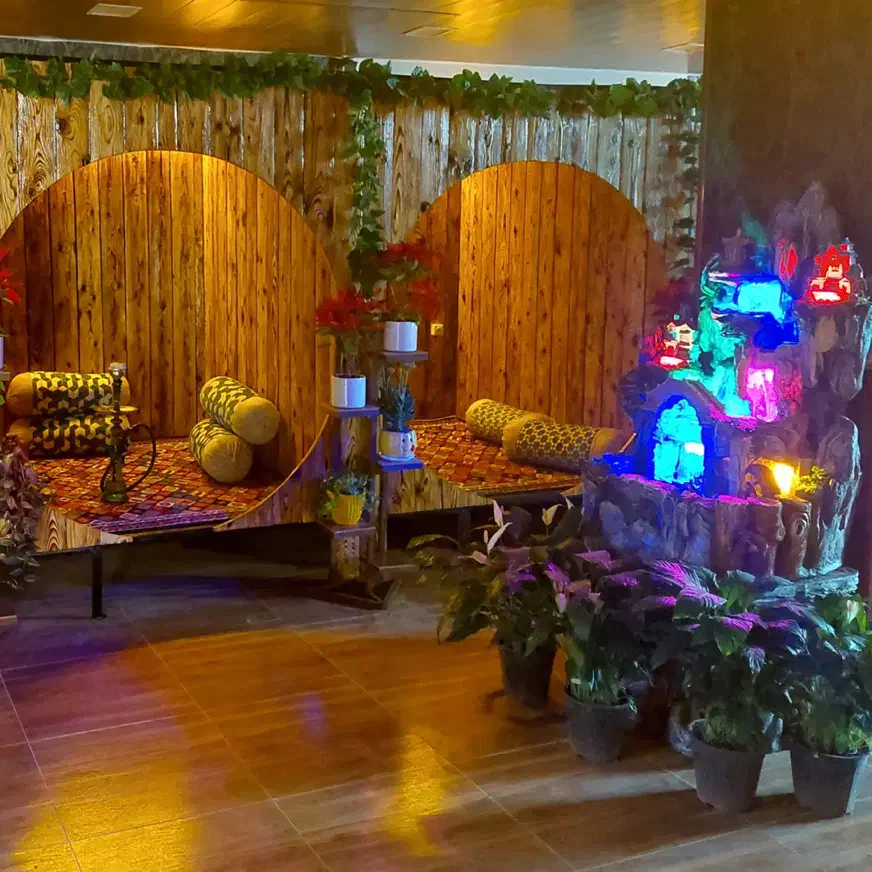 پرسنل خانم کار در کافه رستوران|استخدام خدمات فروشگاه و رستوران|ایلام, |دیوار