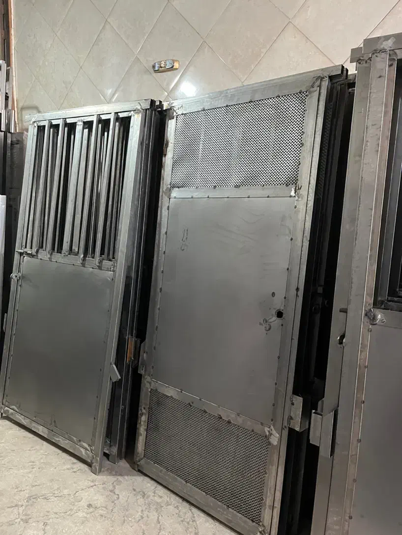 درب آهنی انباری خرپشته ورق سبک کد 65 حفاظدار|مصالح و تجهیزات ساختمان|تهران, شهرک ابوذر|دیوار