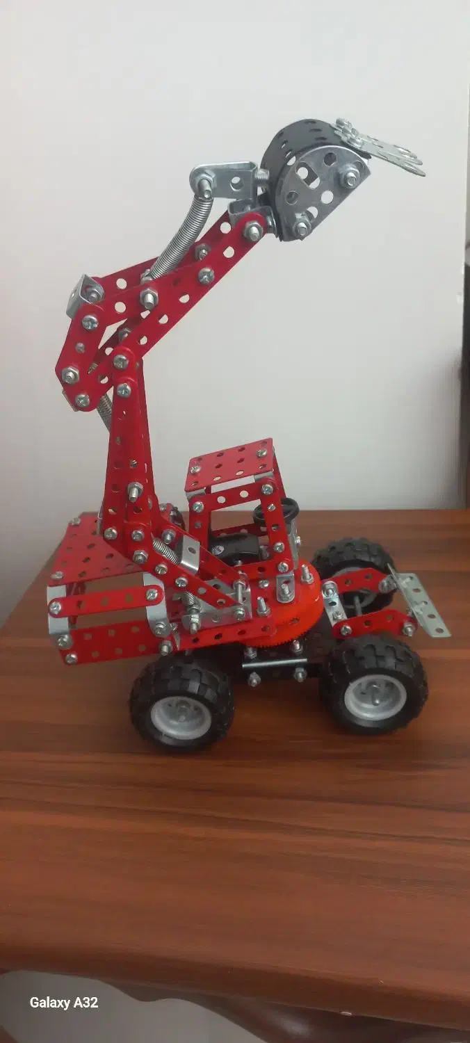 اسباب بازی فلزی دست ساز|اسباب‌‌بازی|جم, |دیوار