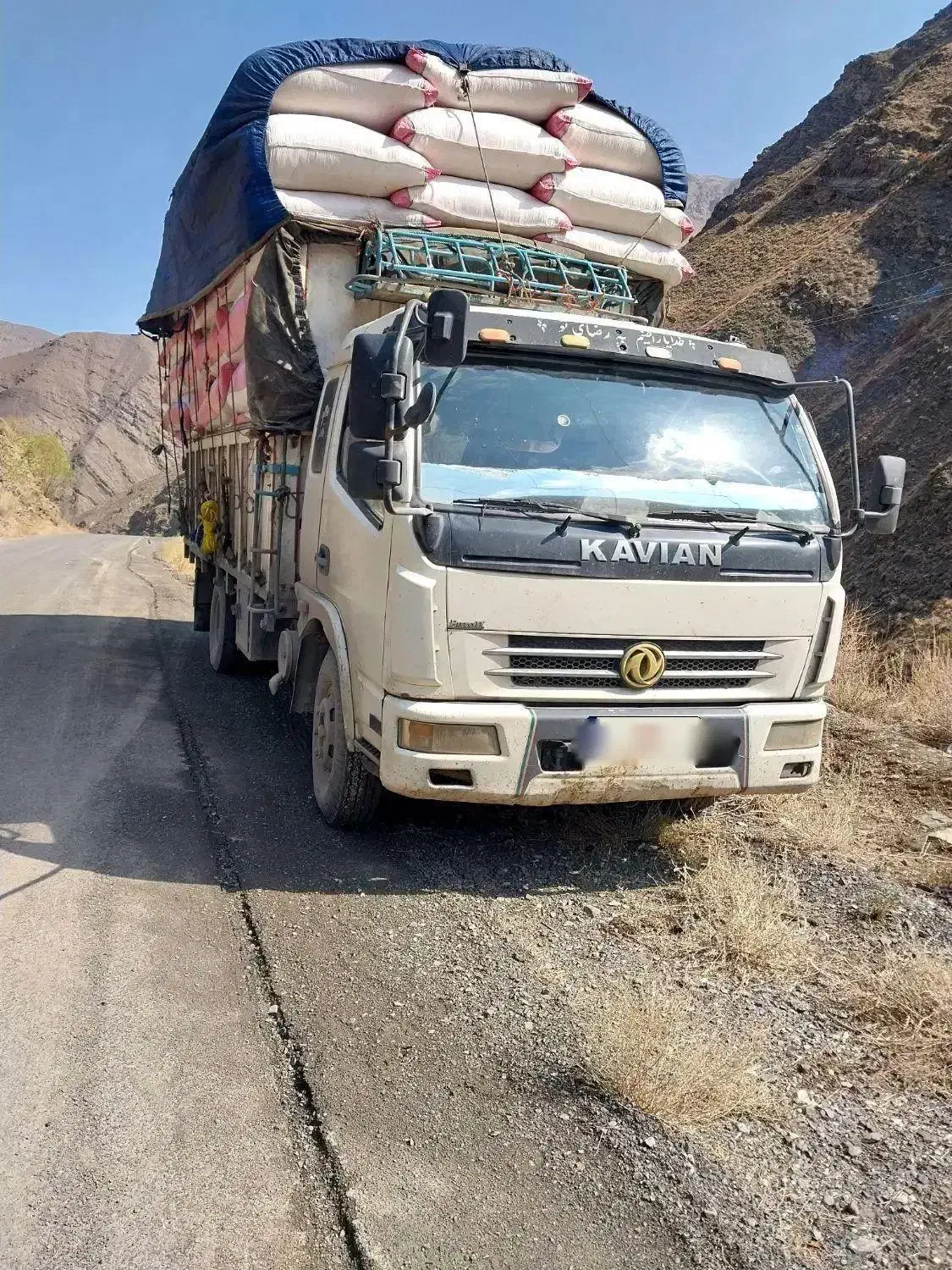 خاور کاویان ۱۰۶ جی ال اس|خودرو سنگین|قروه, |دیوار