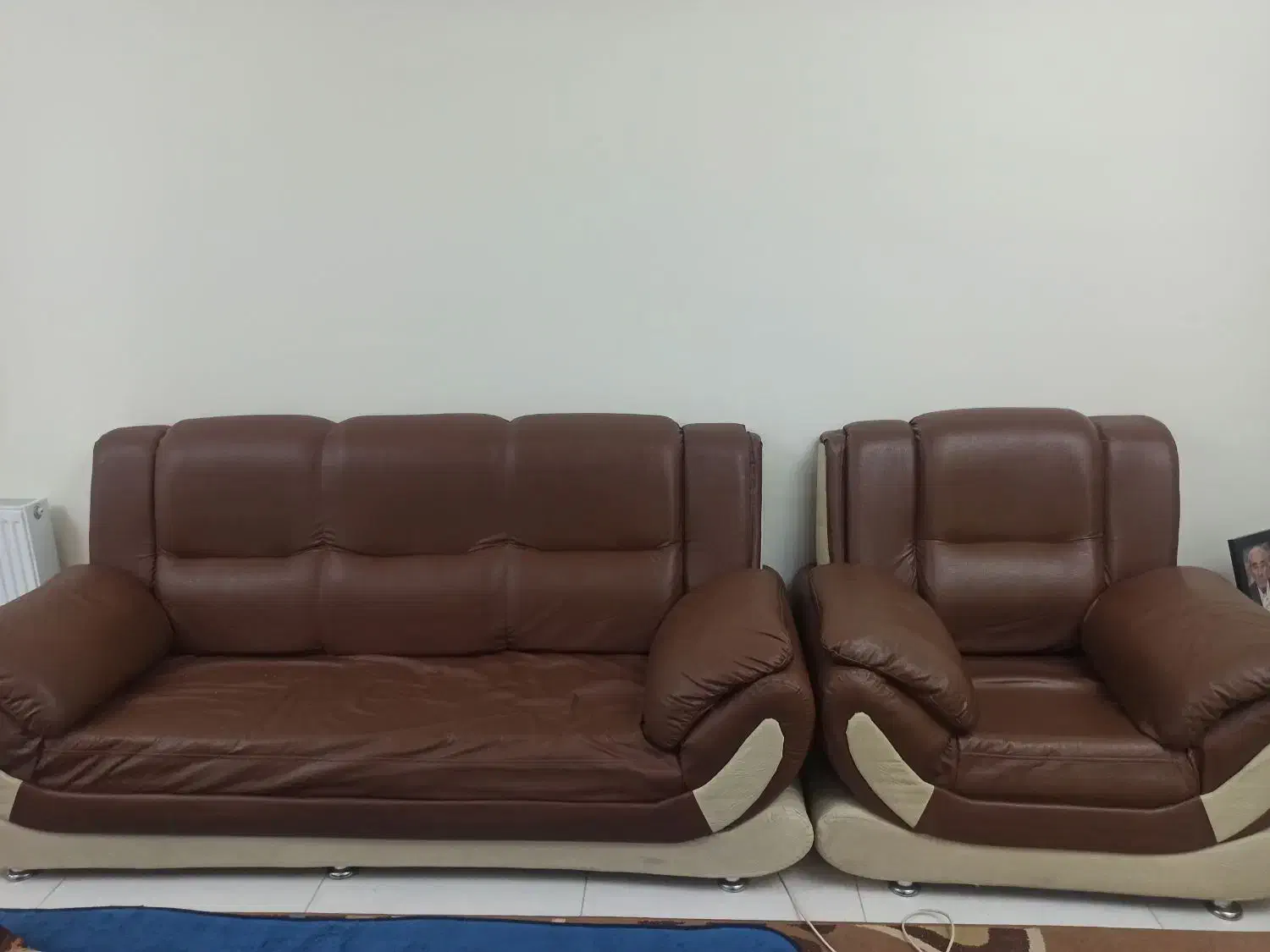 مبل هفت نفره و تخت خواب دو نفره|مبلمان خانگی و میز عسلی|شیراز, شهرک بهشتی|دیوار