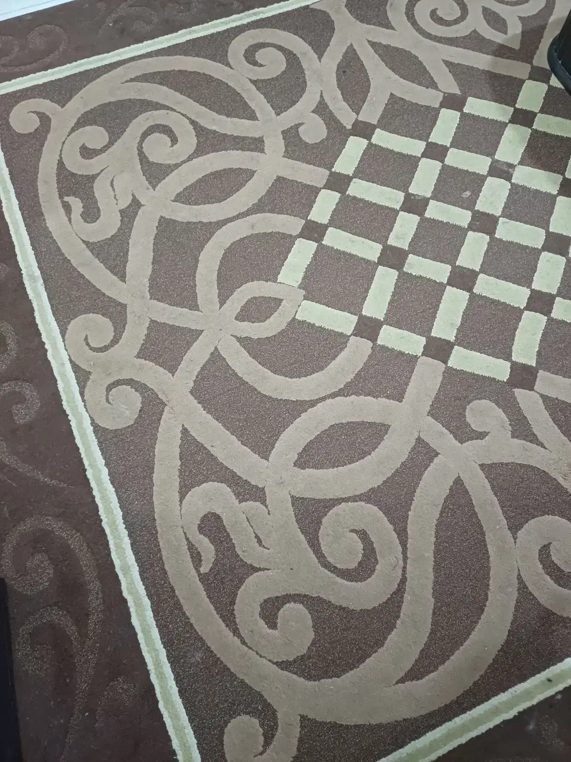 فرش|فرش|اهواز, کوی باهنر|دیوار