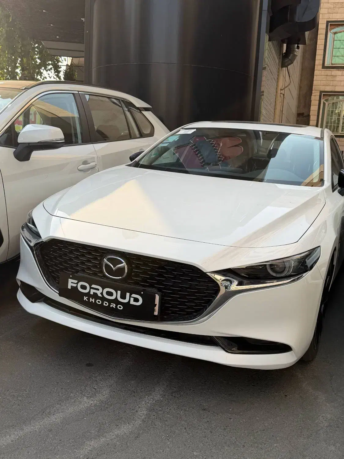مزدا ۳ پریمیوم وارداتی مدل ۲۰۲۵ سفید|خودرو سواری و وانت|تهران, حکمت|دیوار